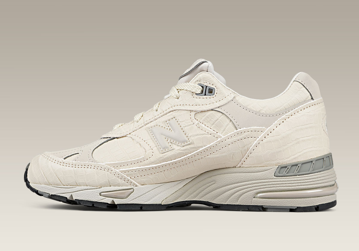 new-balance-991-croc-oyster-grey-pistachio-shell-W991CR1-3