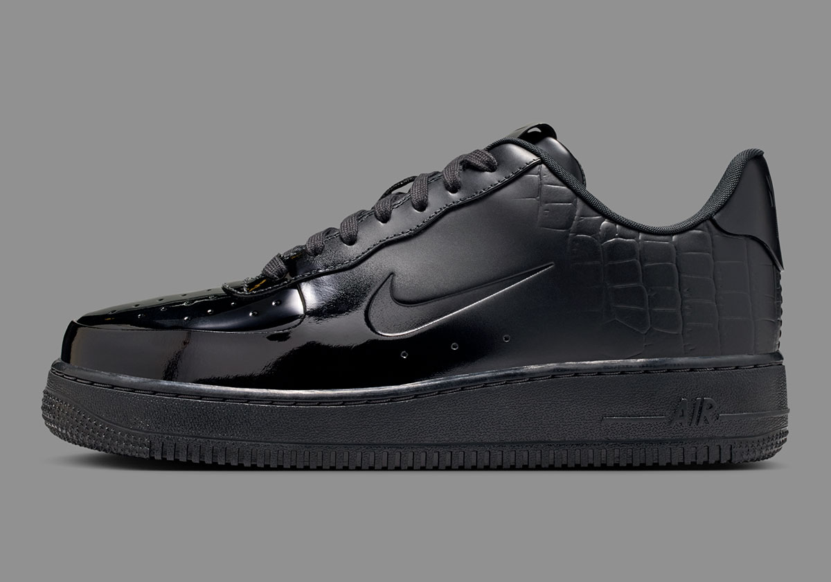 nike-air-force-1-low-made-in-italy-croc-skin-patent-leather-if3201-001-1