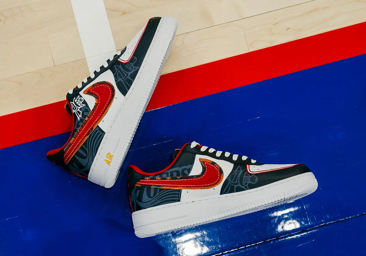 The 76ers Celebrate Their 2001 Squad With A Custom Air Force 1