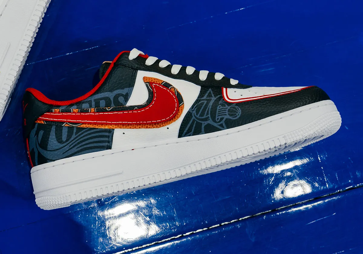 The 76ers Celebrate Their 2001 Squad With A Custom Air Force 1