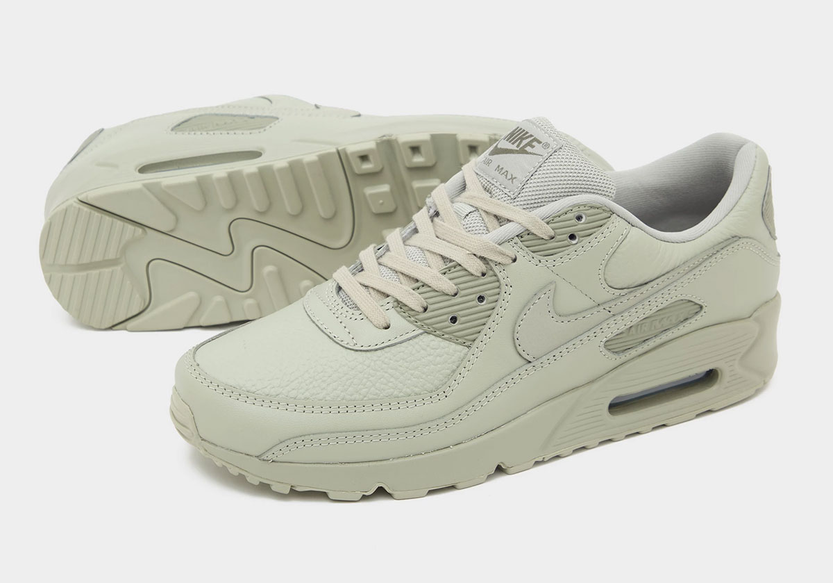 Nike Air Max 90 Light Spruce monocromático