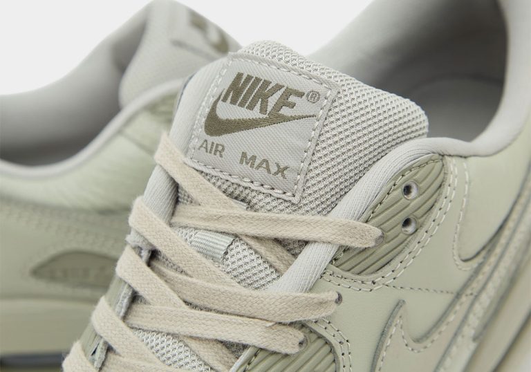 Nike Air Max 90 Light Spruce monocromático é lançado para 2026