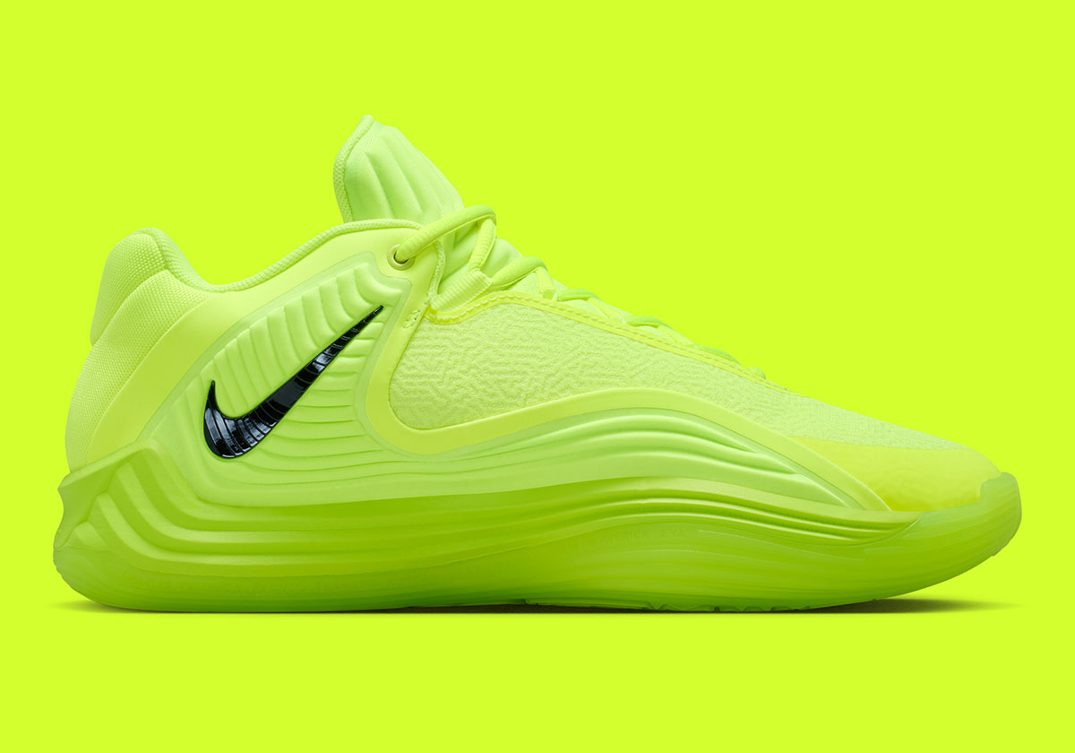 nike-giannis-freak-7-volt-black-hf3450-700-2