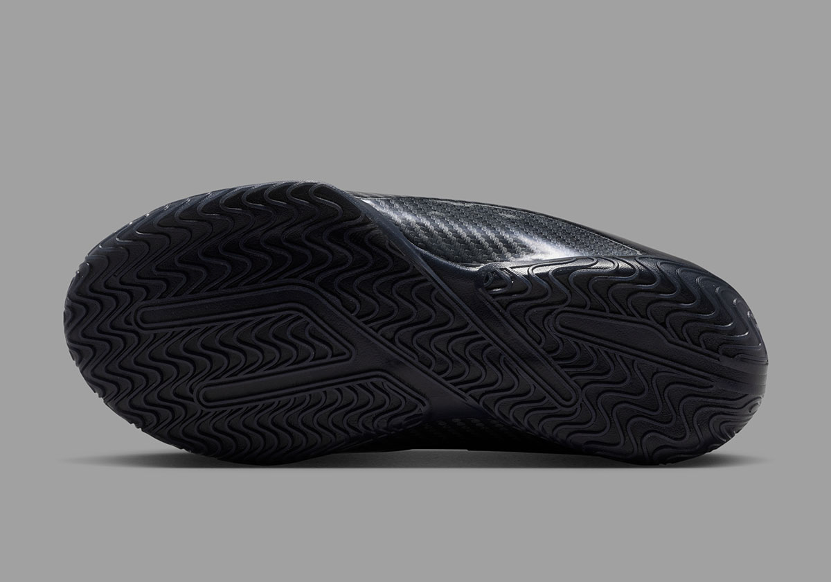 nike-lebron-23-masked-menace-ih1513-004-2