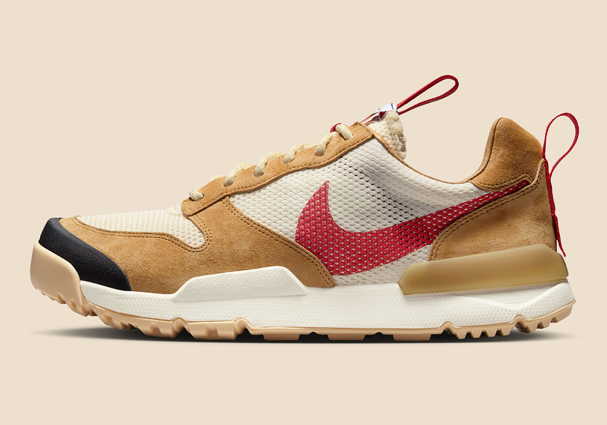 tom-sachs-nike-mars-yard-3-snkrs-1