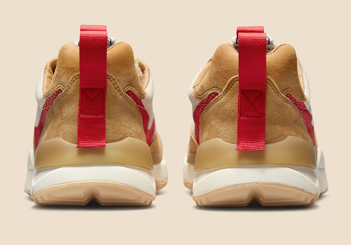 tom-sachs-nike-mars-yard-3-snkrs-6