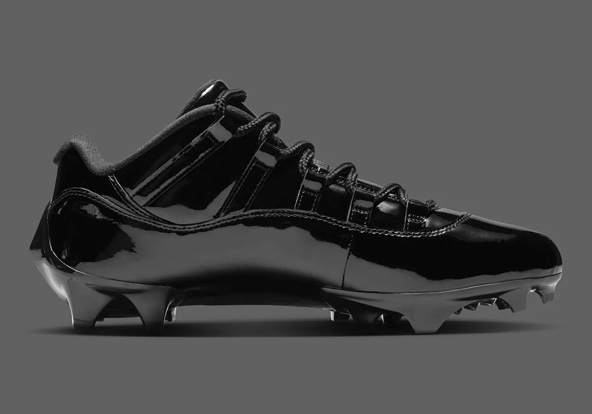 The Air Jordan 11 Football Cleat Continues Its Market Rush With “Anthracite”