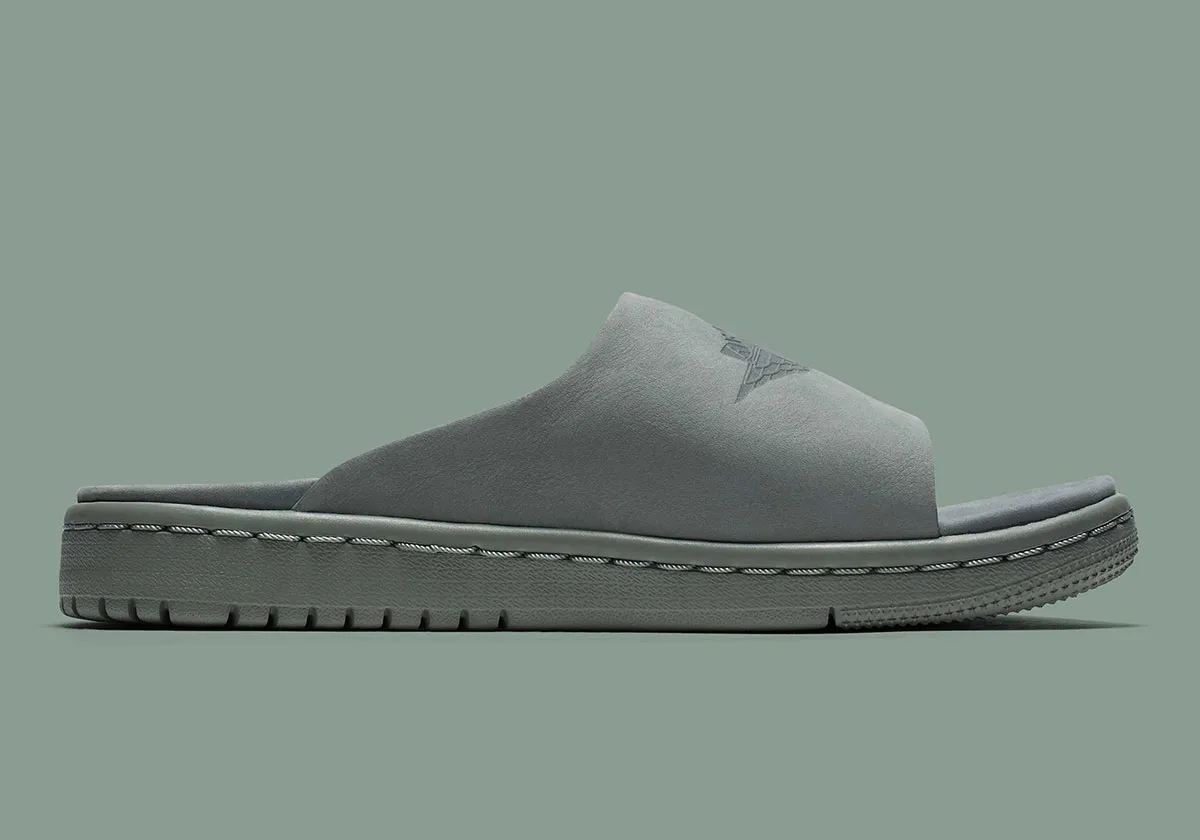 The Luxury-Inspired Jordan Modero 1 Slide Is Coming Back For Summer