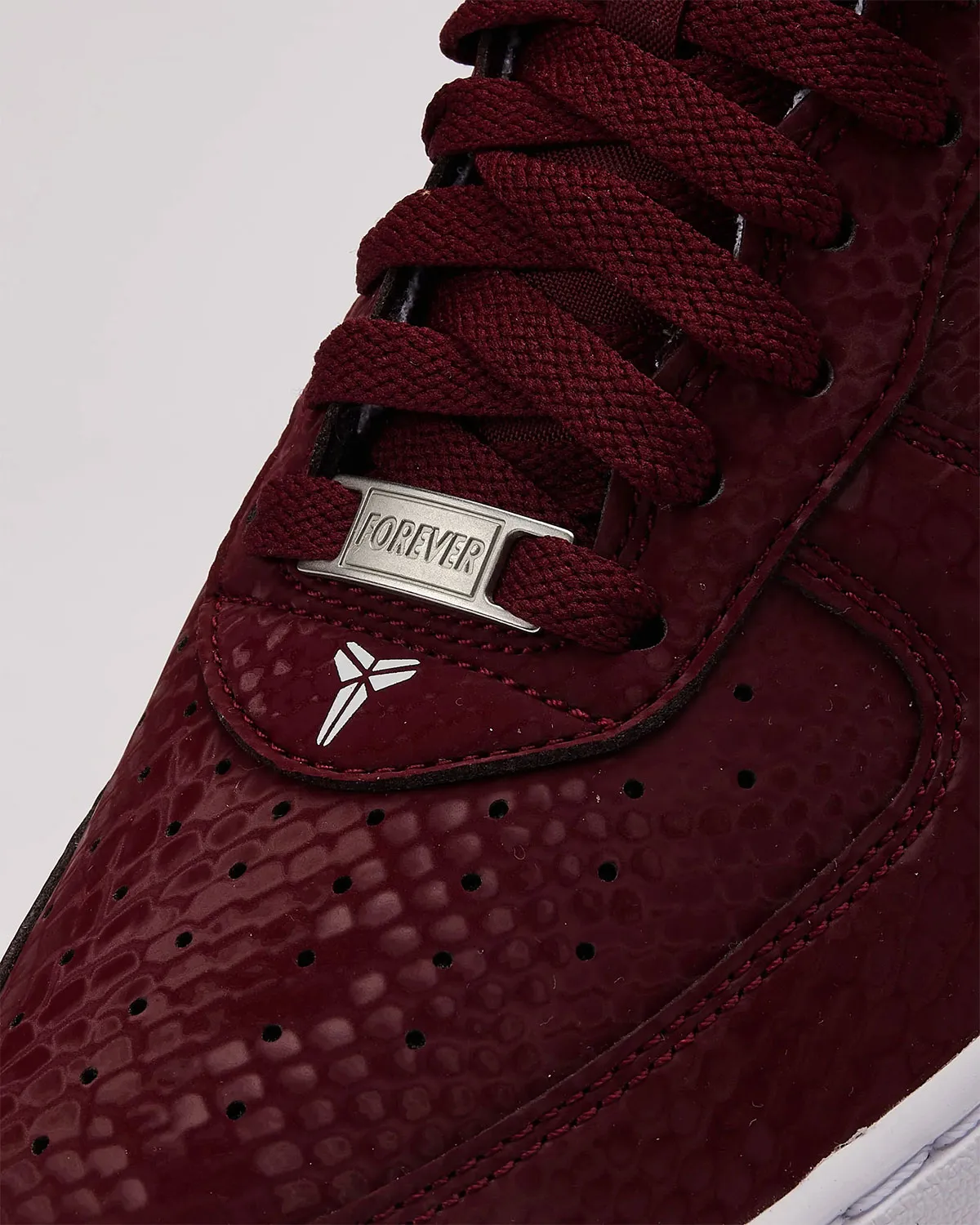 Kobe Bryant’s Nike Air Force 1 Odes To The “Lower Merion Aces”
