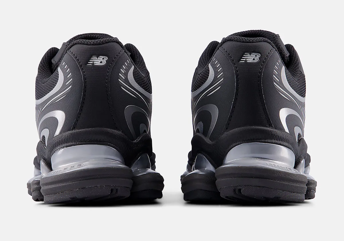 The New Balance 2000 Checks Off Another Essential In “Black/Silver Metallic”
