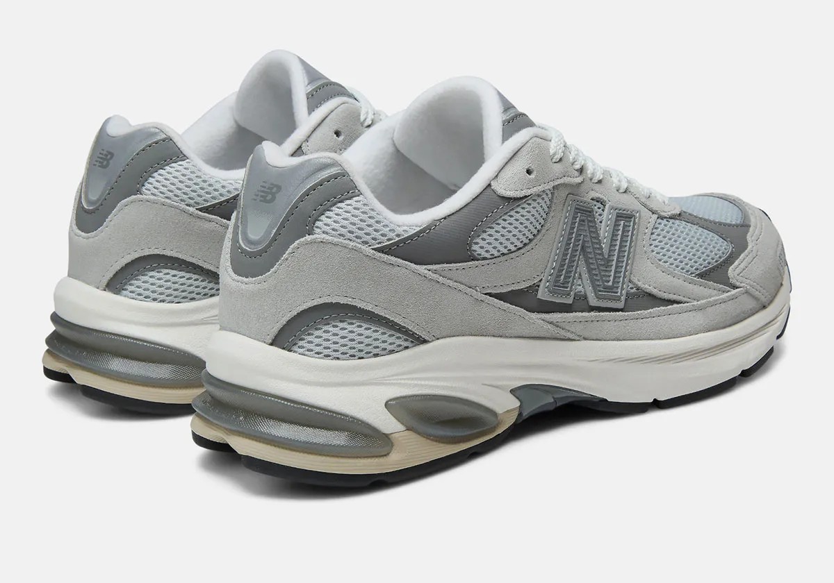 New Balance Sticks To Their Guns With A “Raincloud” 2010