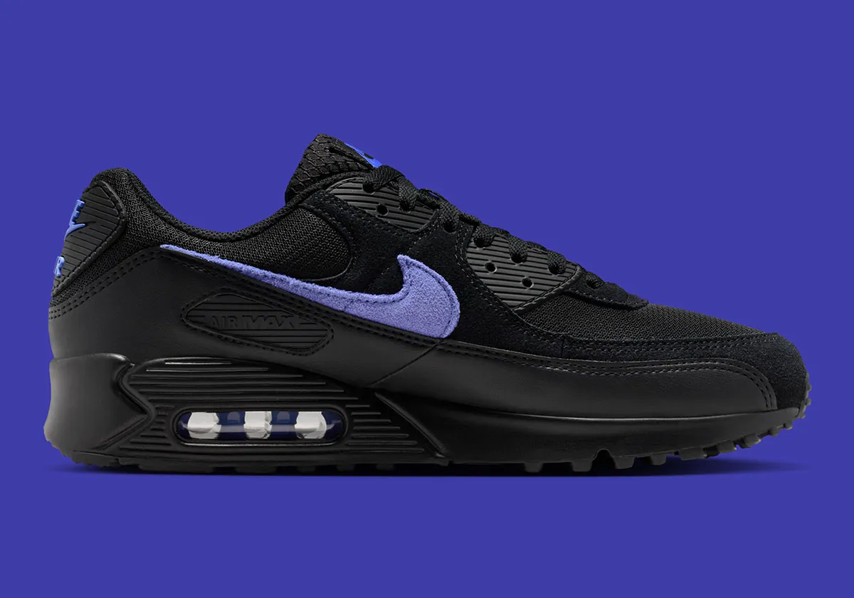 The Nike Air Max 90 Strikes Midnight In “Black/Sapphire”