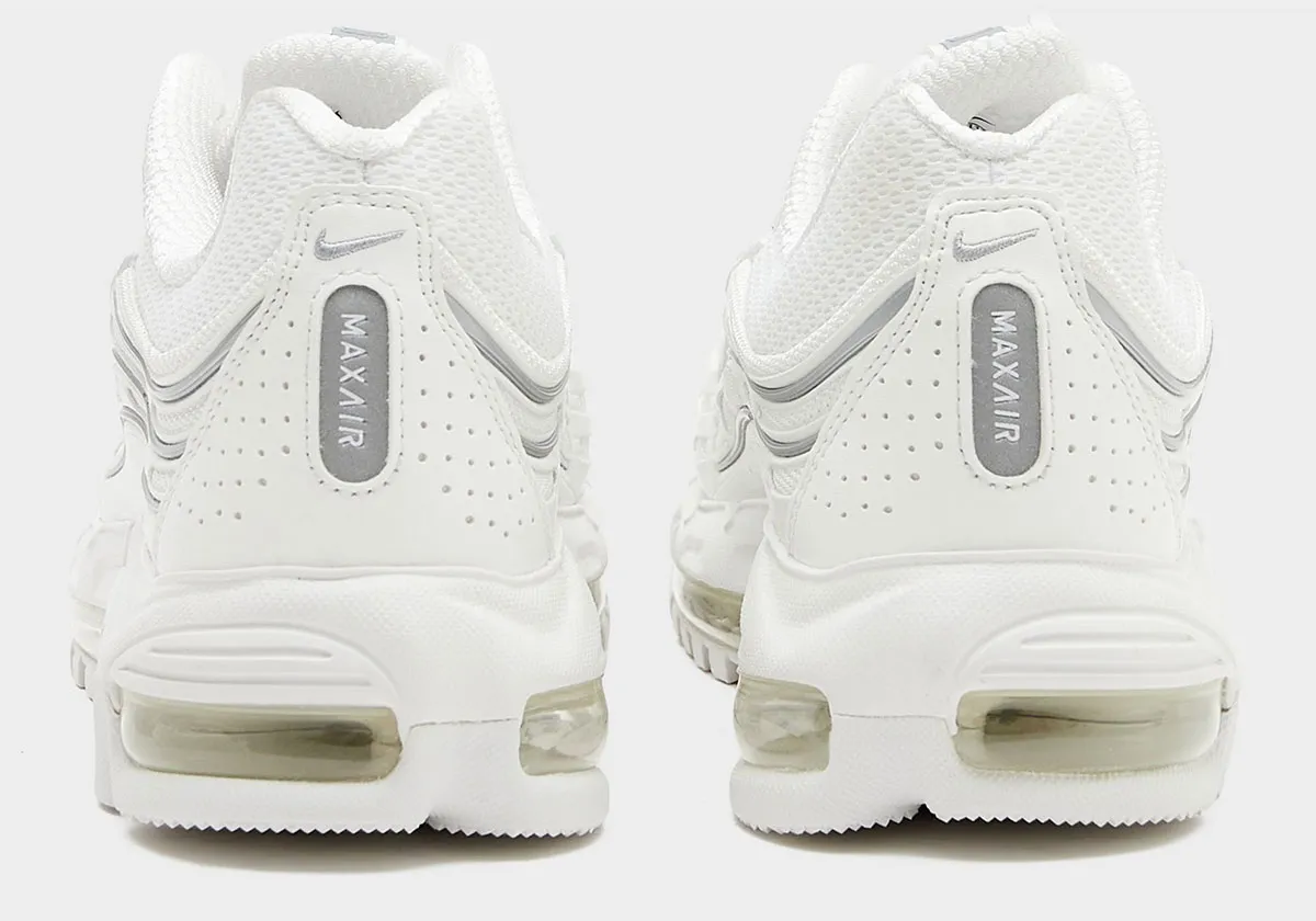 The Nike Air Max TL 2.5 Gets Snowed In