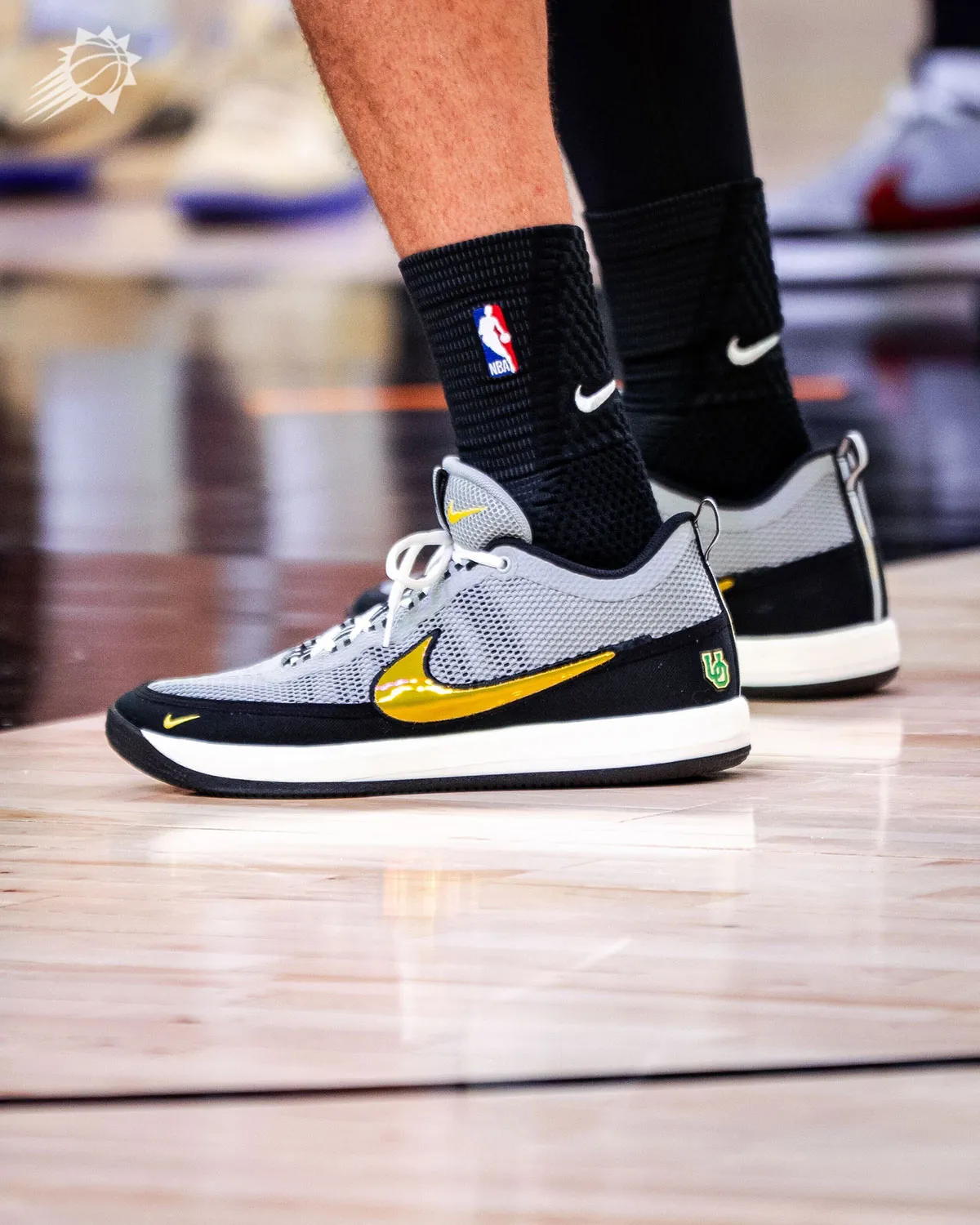 Devin Booker Continues College PE Tour With The Nike Book 2 “Oregon Ducks”
