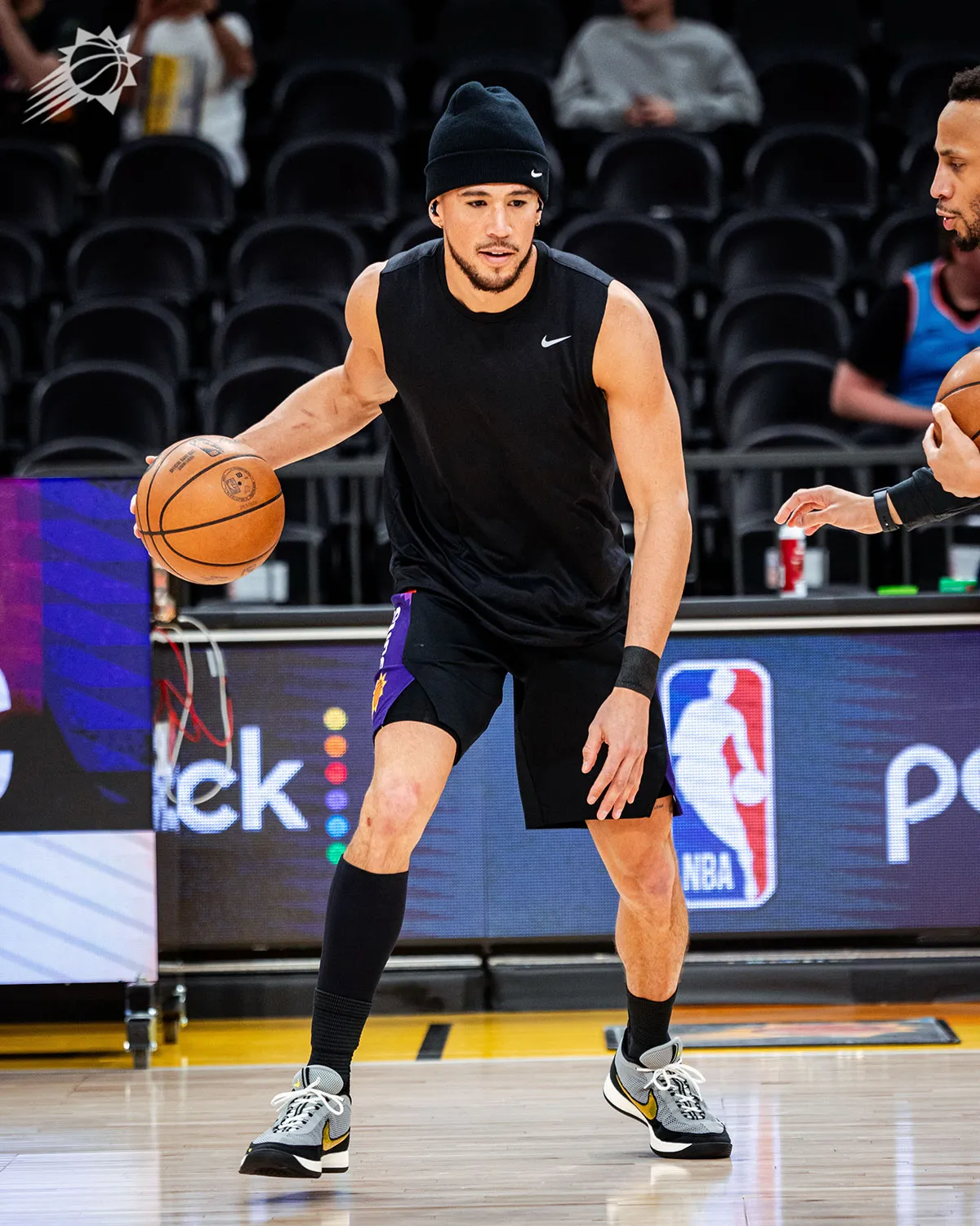 Devin Booker Continues College PE Tour With The Nike Book 2 “Oregon Ducks”