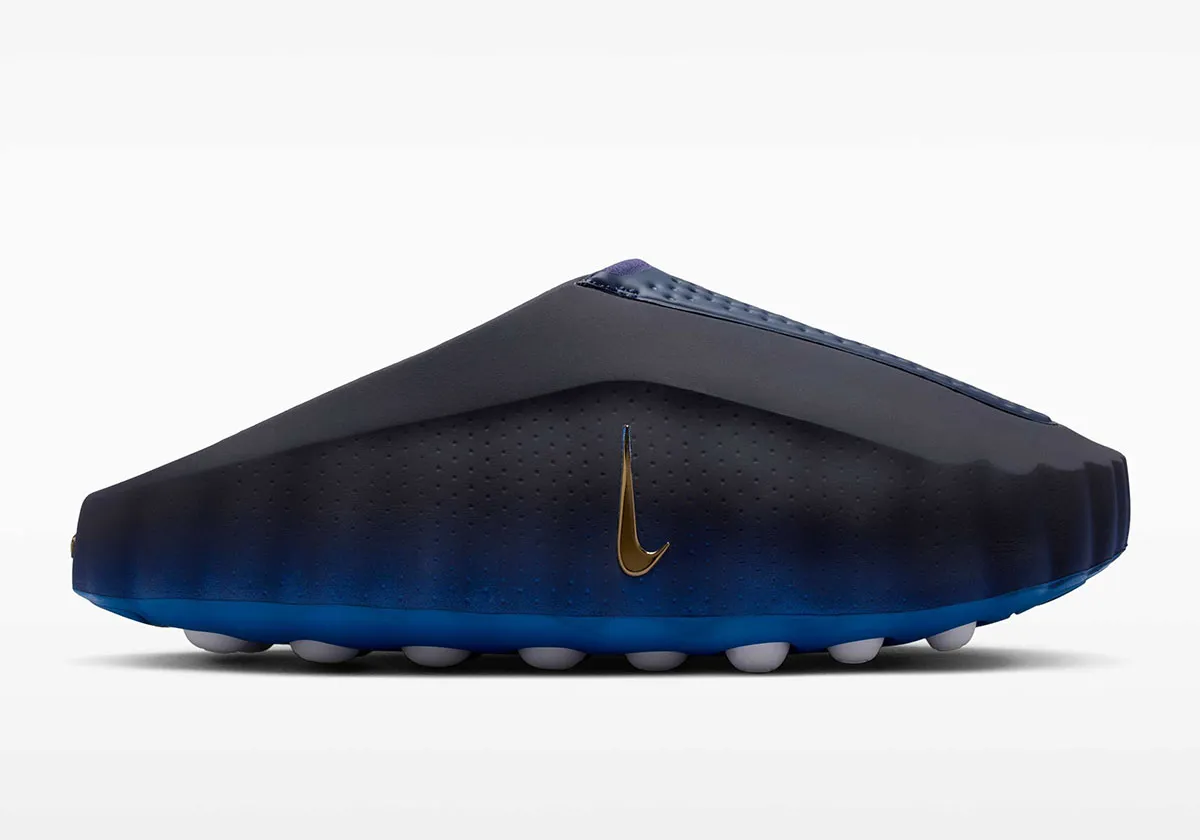 “Blackened Blue” Gradients Set On The Nike Mind 001
