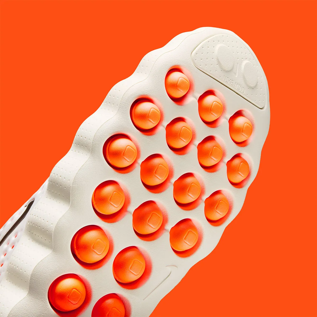 The Viral Nike Mind 002 Sets “Sail”