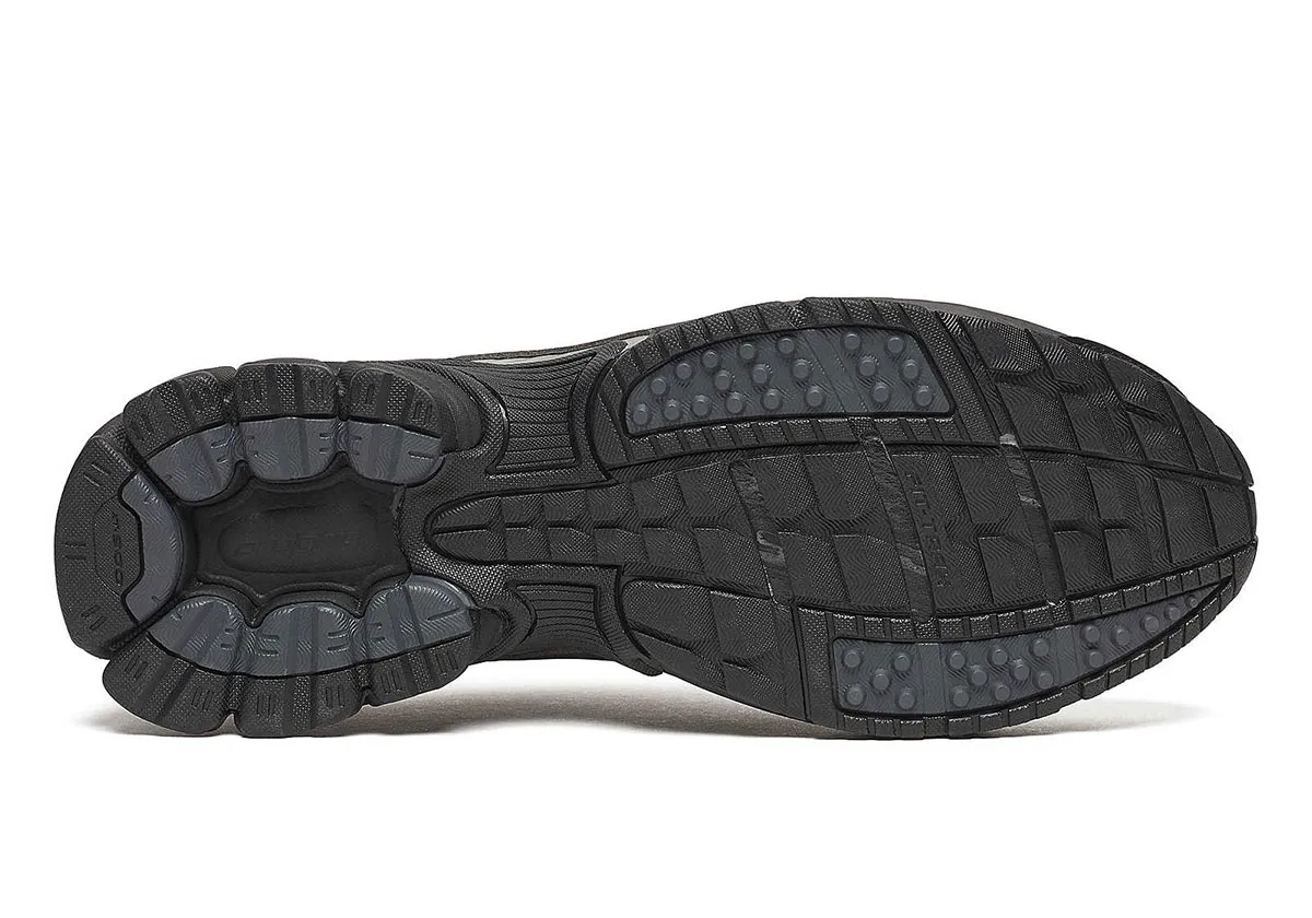 Saucony Brings Back 2011’s Progrid V2