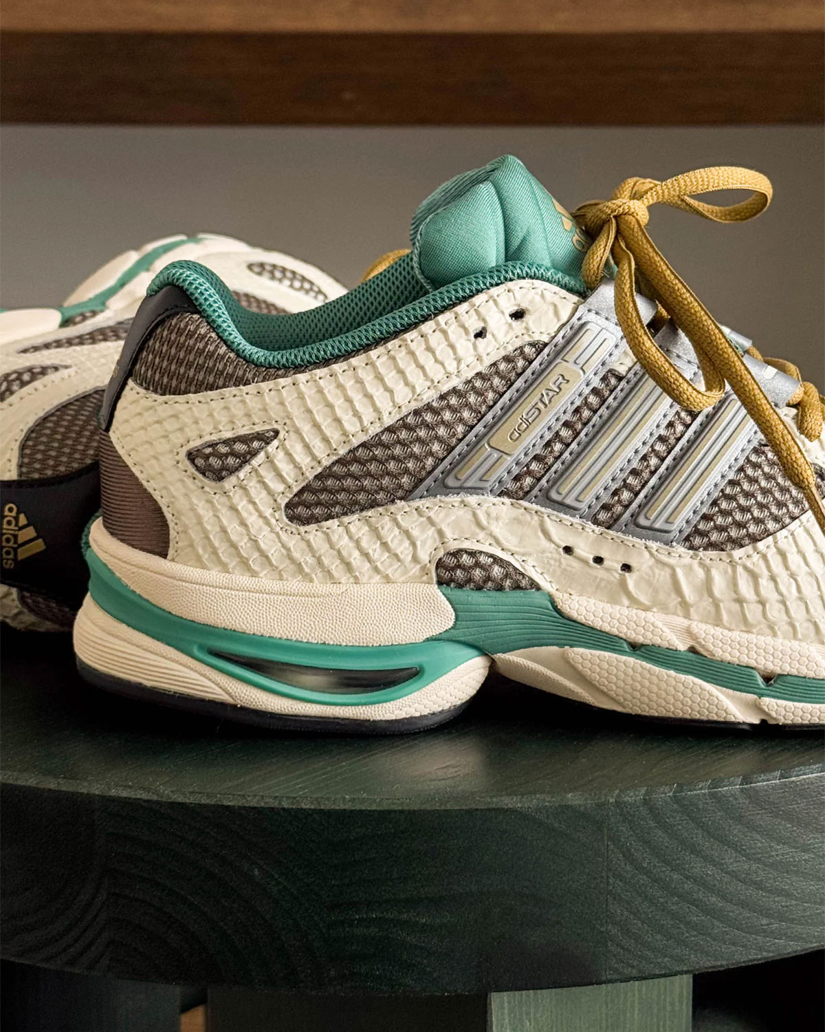 adidas-adistar-molded-tenis-retro-para-corrida-5