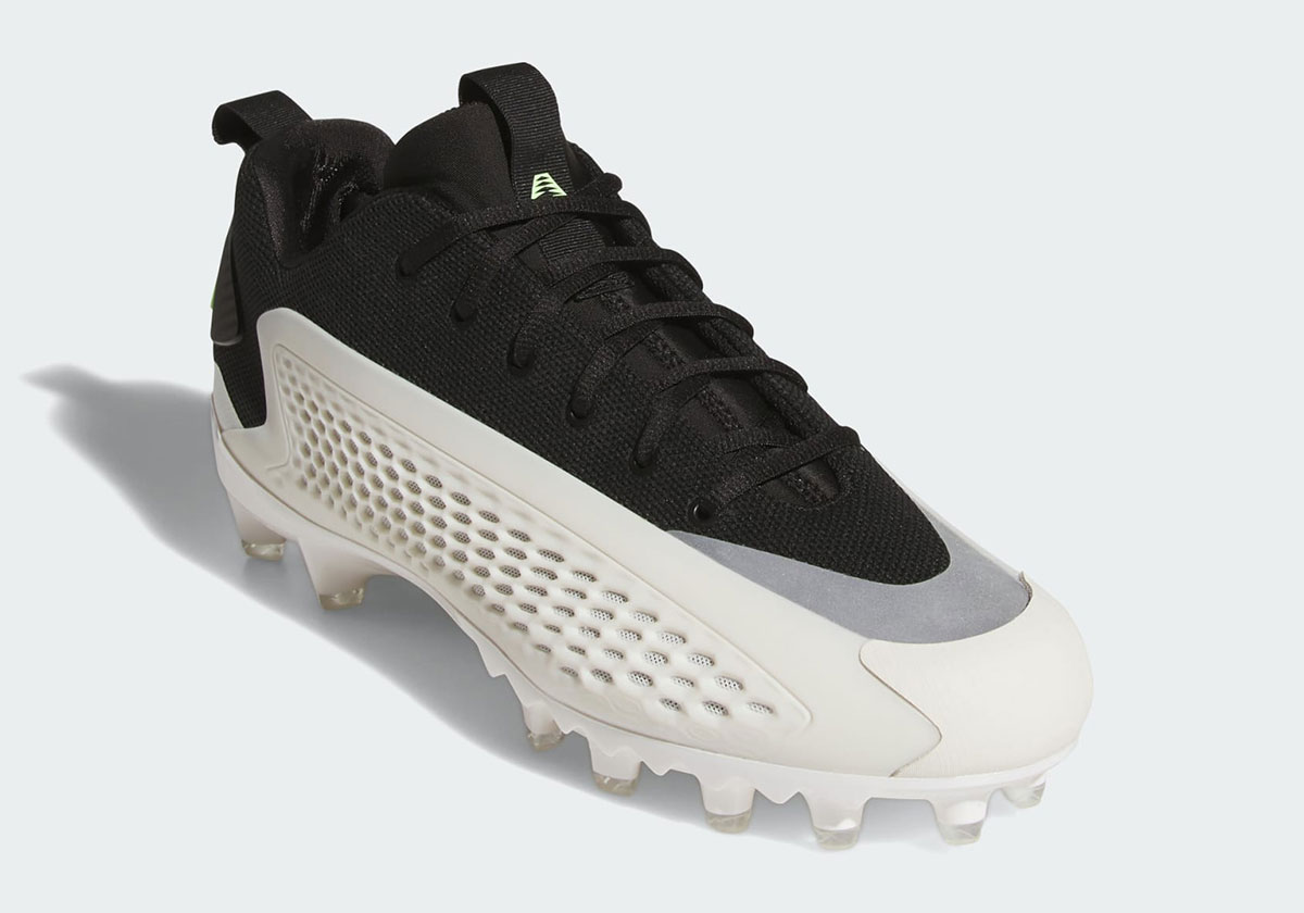 adidas-anthony-edwards-1-cleats-futebol-americano-6