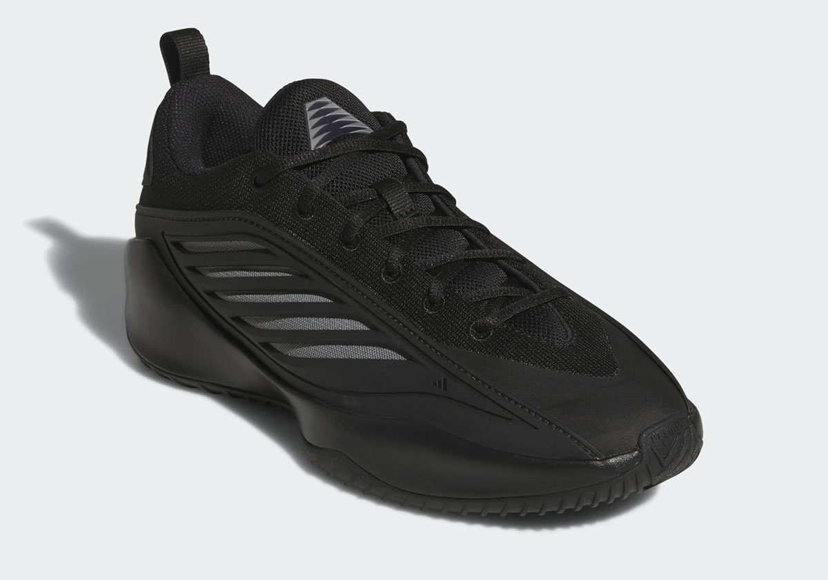 adidas Anthony Edwards Believe That Core Black é lançado para 2026