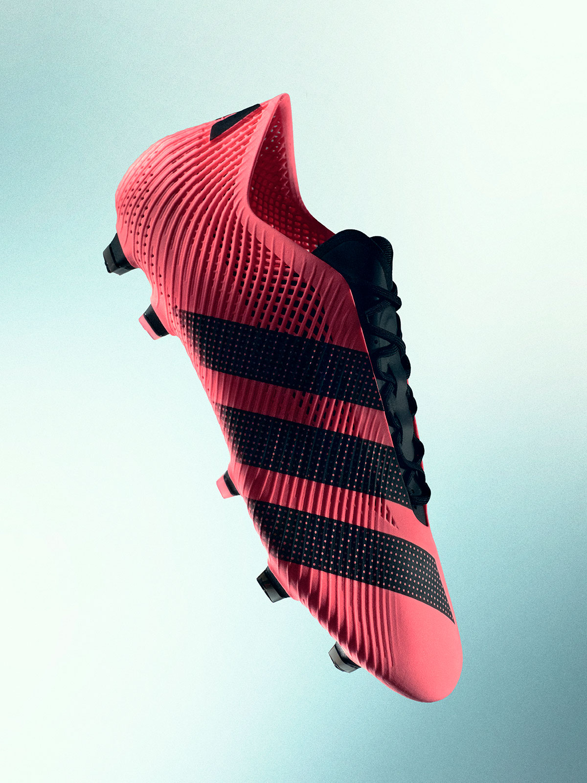 Adidas lança chuteira 3D-printada Project R.A.P. para futebol