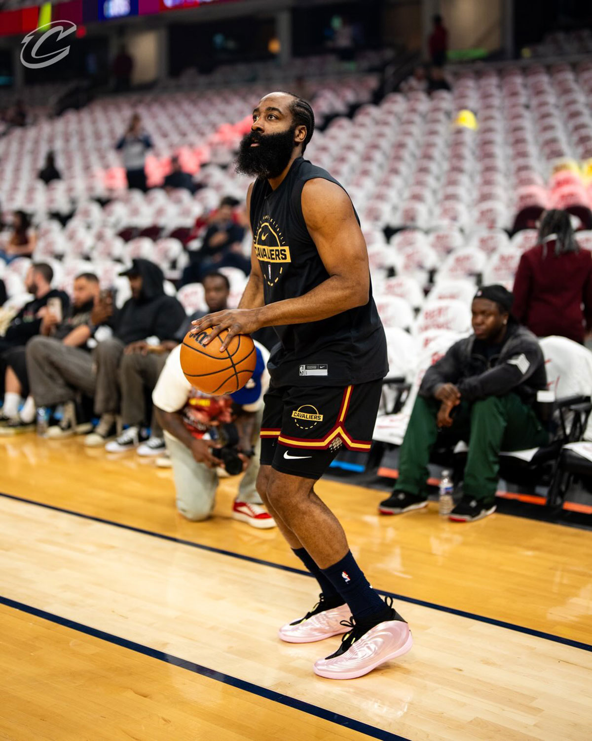 adidas-harden-vol-10-pink-lemonade-estreia-playoffs-5