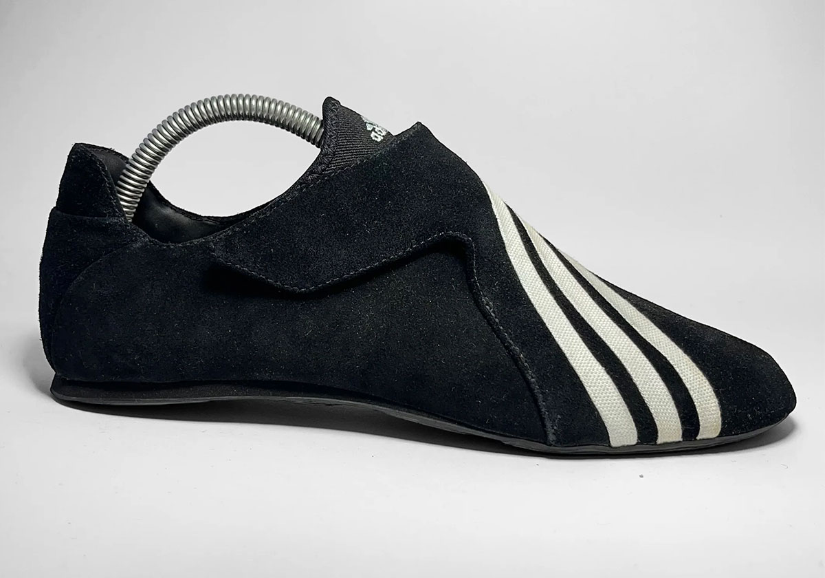 adidas-virginia-vario-flat-earther-modelo-2004-2