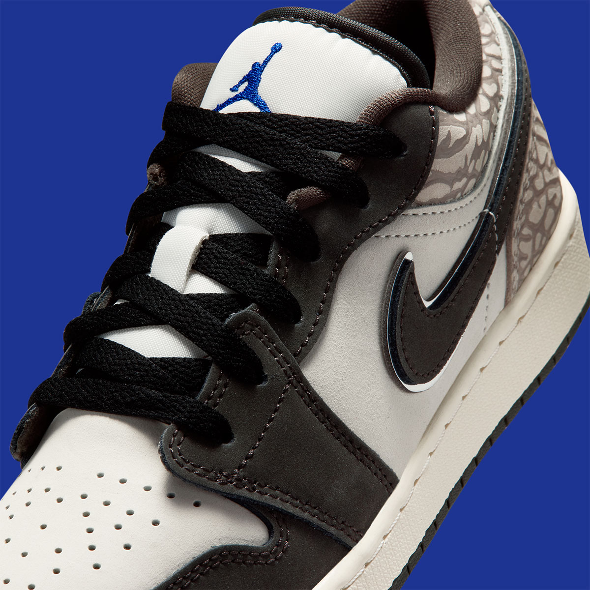 air-jordan-1-low-gamma-grey-elephant-print-8