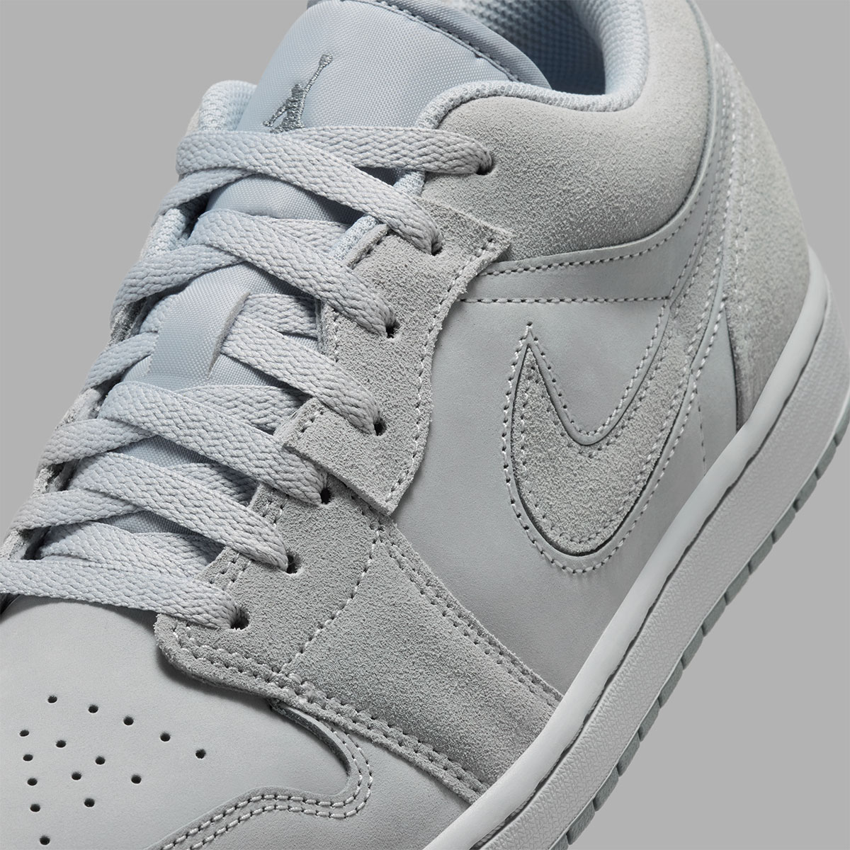 air-jordan-1-low-se-craft-wolf-grey-retorna-8