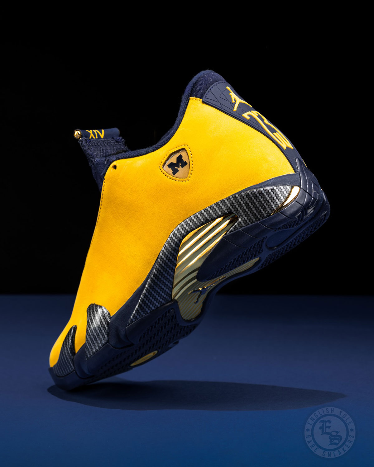 air-jordan-14-michigan-pe-celebra-wolverines-6