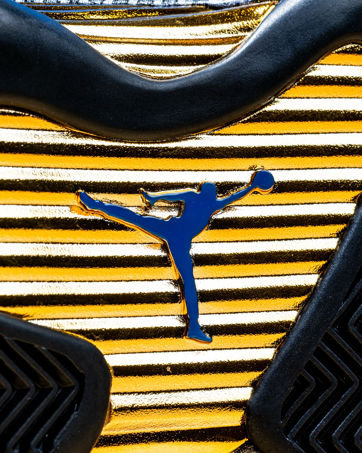 air-jordan-14-pe-ucla-reforca-parceria-jordan-brand-7