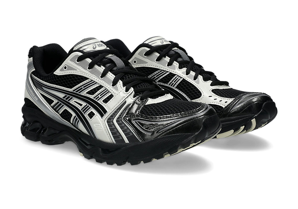ASICS GEL-Kayano 14 Black/Cream reforça linha de running lifestyle