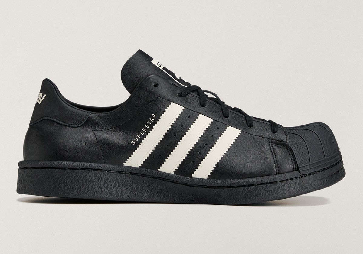 avavav-x-adidas-superstar-colaboracao-pony-hair-3