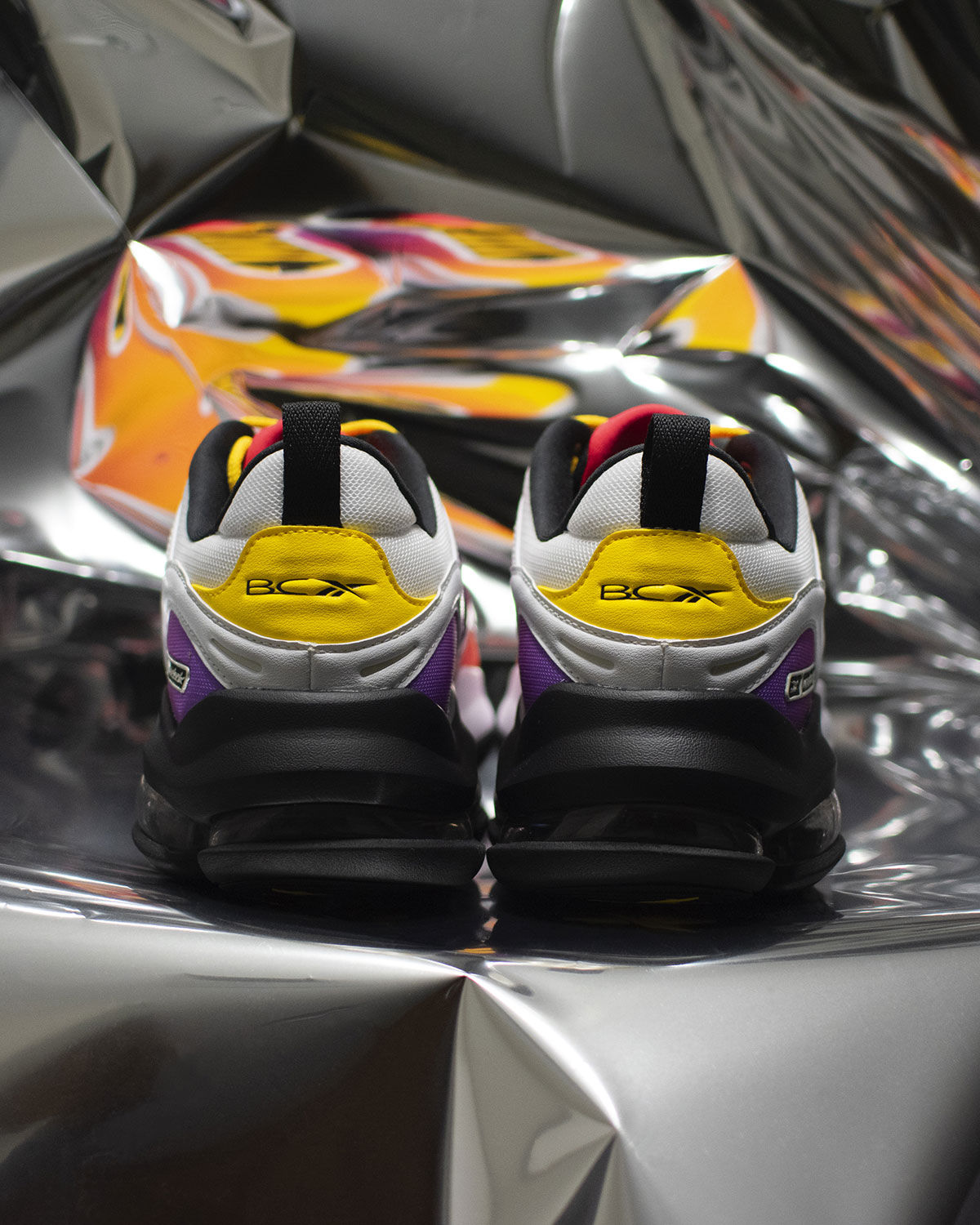 brain-child-reebok-dmx-3000-red-nebula-limitado-4