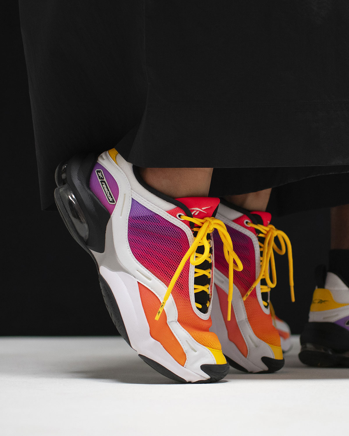 brain-child-reebok-dmx-3000-red-nebula-limitado-7