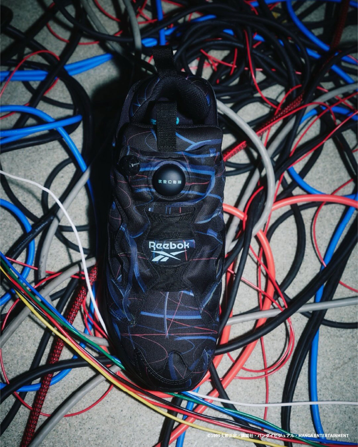 ghost-in-the-shell-reebok-instapump-fury-exclusivo-4