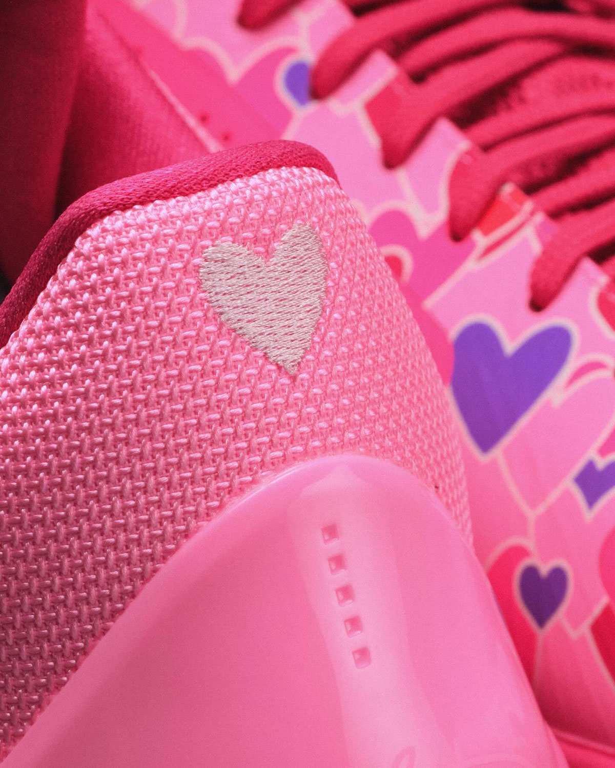 jalen-brunson-nike-kobe-5-pe-jordyn-homenagem-filha-7