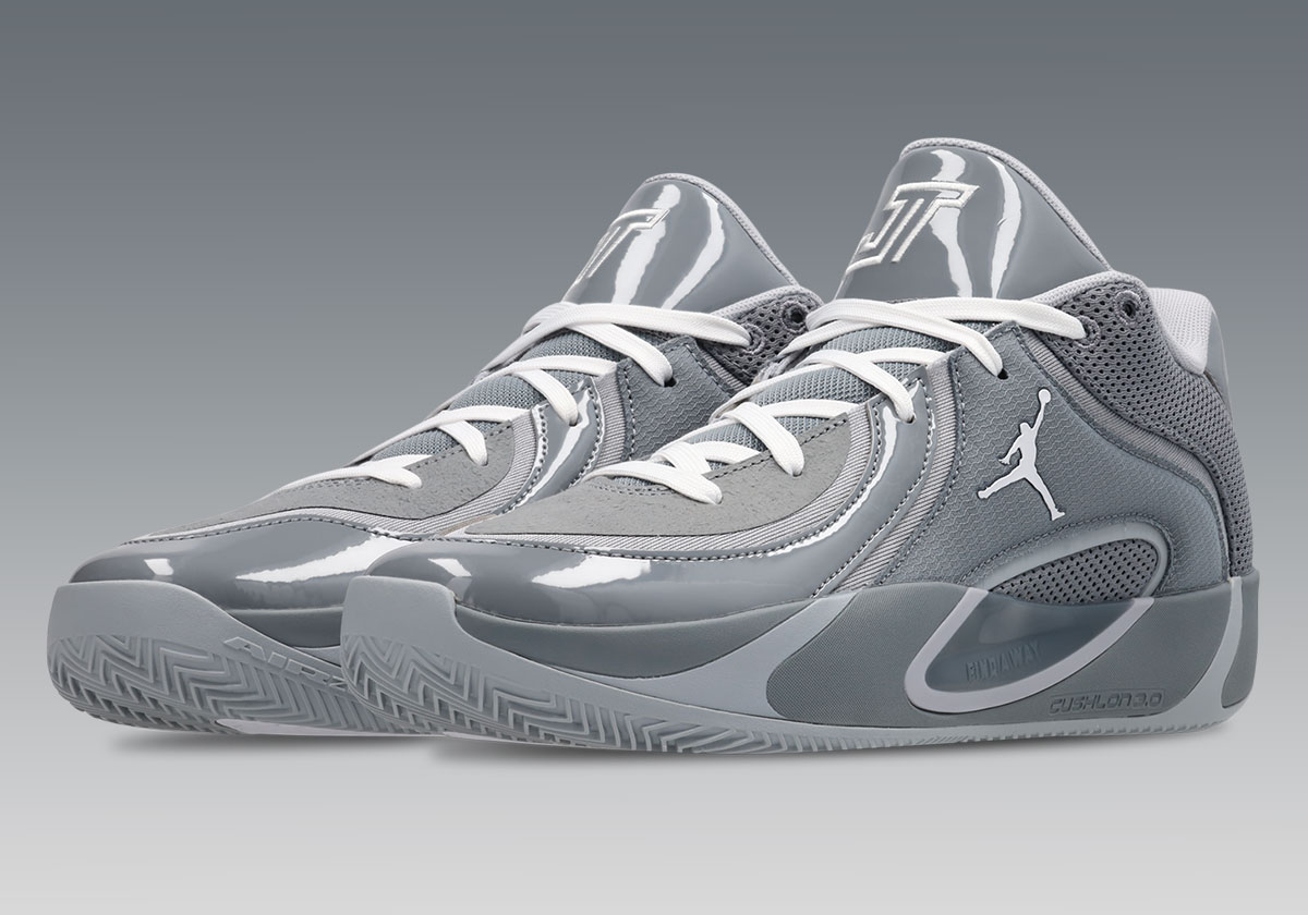 jordan-tatum-4-cool-grey-despedida-modelo-2