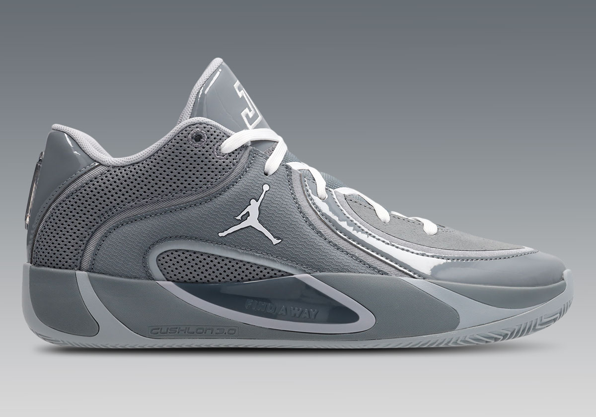 jordan-tatum-4-cool-grey-despedida-modelo-4
