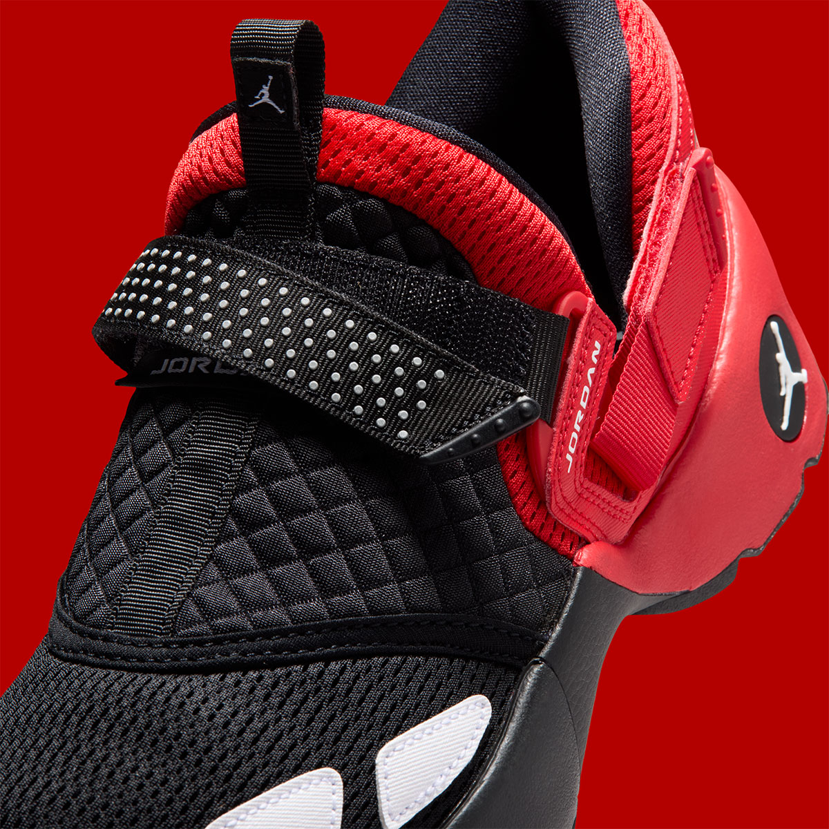 jordan-trunner-lx-bred-retorna-edicao-feminina-exclusiva-8
