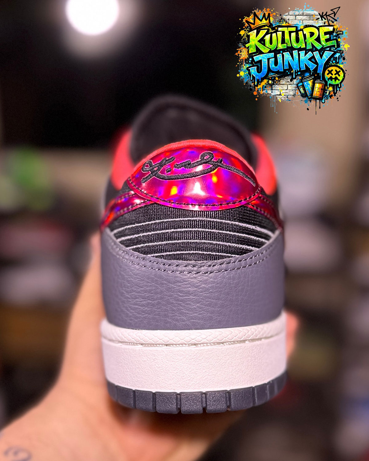kobe-bryant-nike-dunk-low-protro-hot-punch-2026-4