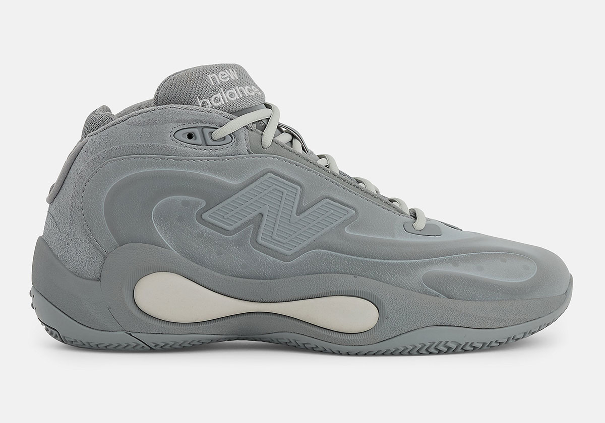 new-balance-p400-grey-days-tenis-de-basquete-cinza-2