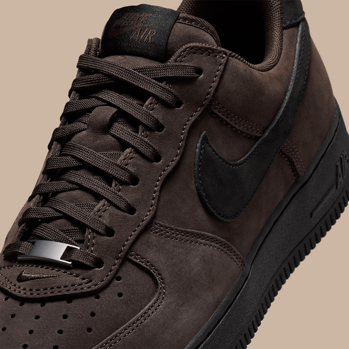 nike-air-force-1-low-premium-black-tea-lancamento-8