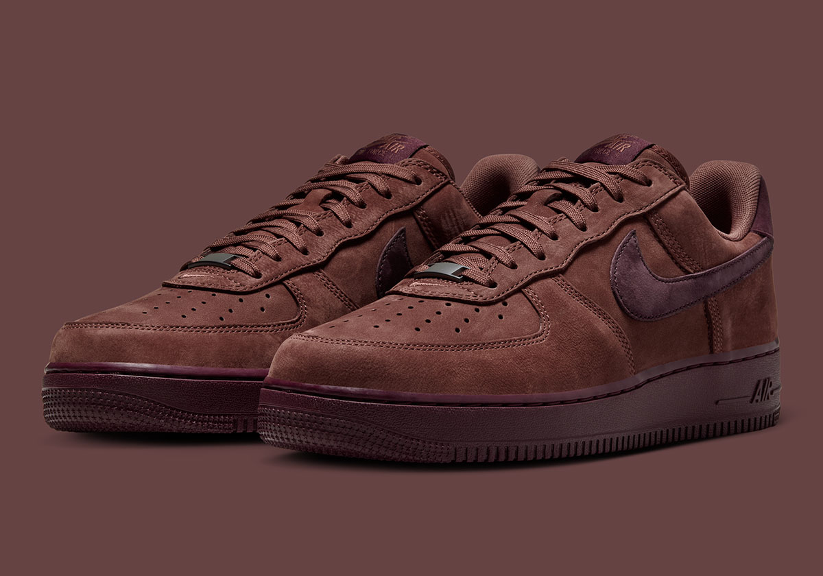 nike-air-force-1-low-premium-red-sepia-lancamento-2