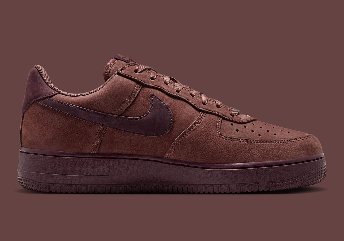 nike-air-force-1-low-premium-red-sepia-lancamento-4