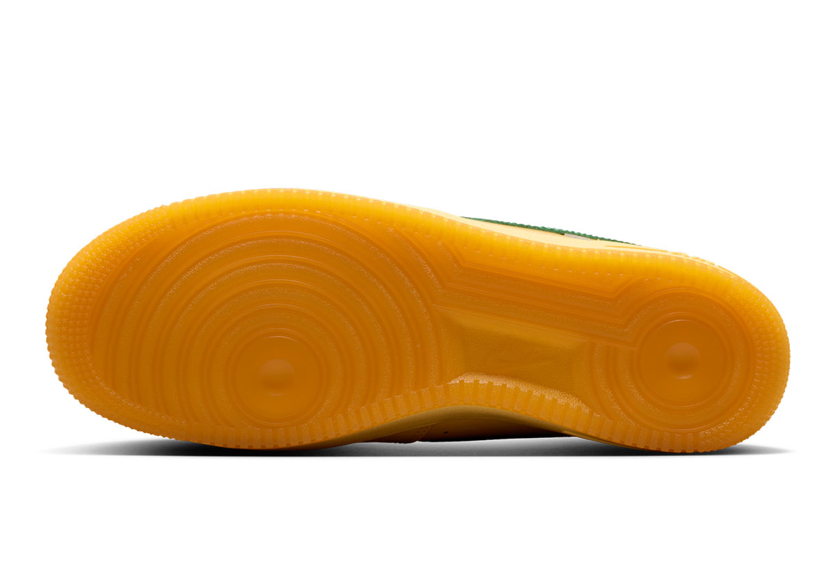 nike-air-force-1-patent-leather-pack-anos-2000-4