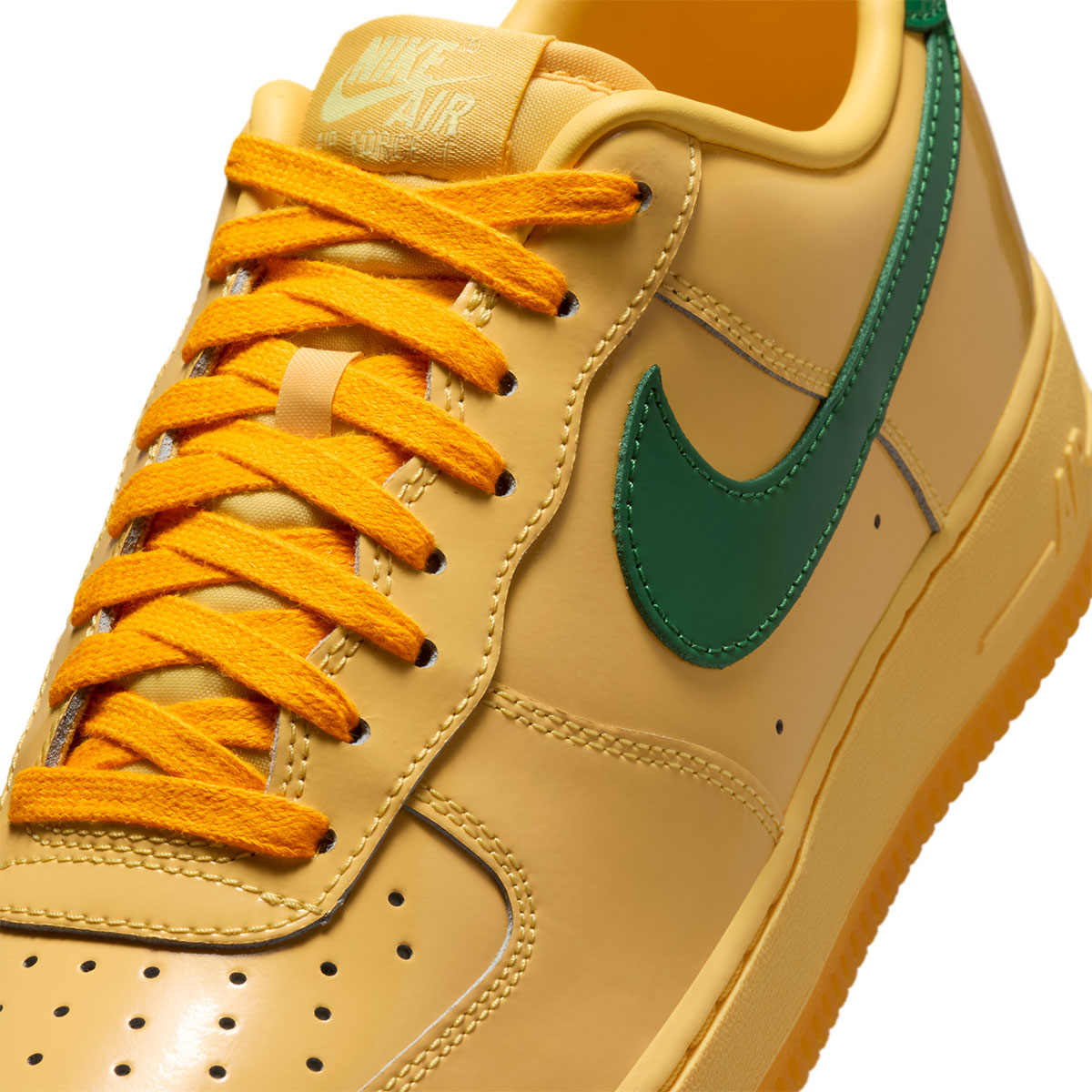 nike-air-force-1-patent-leather-pack-anos-2000-7