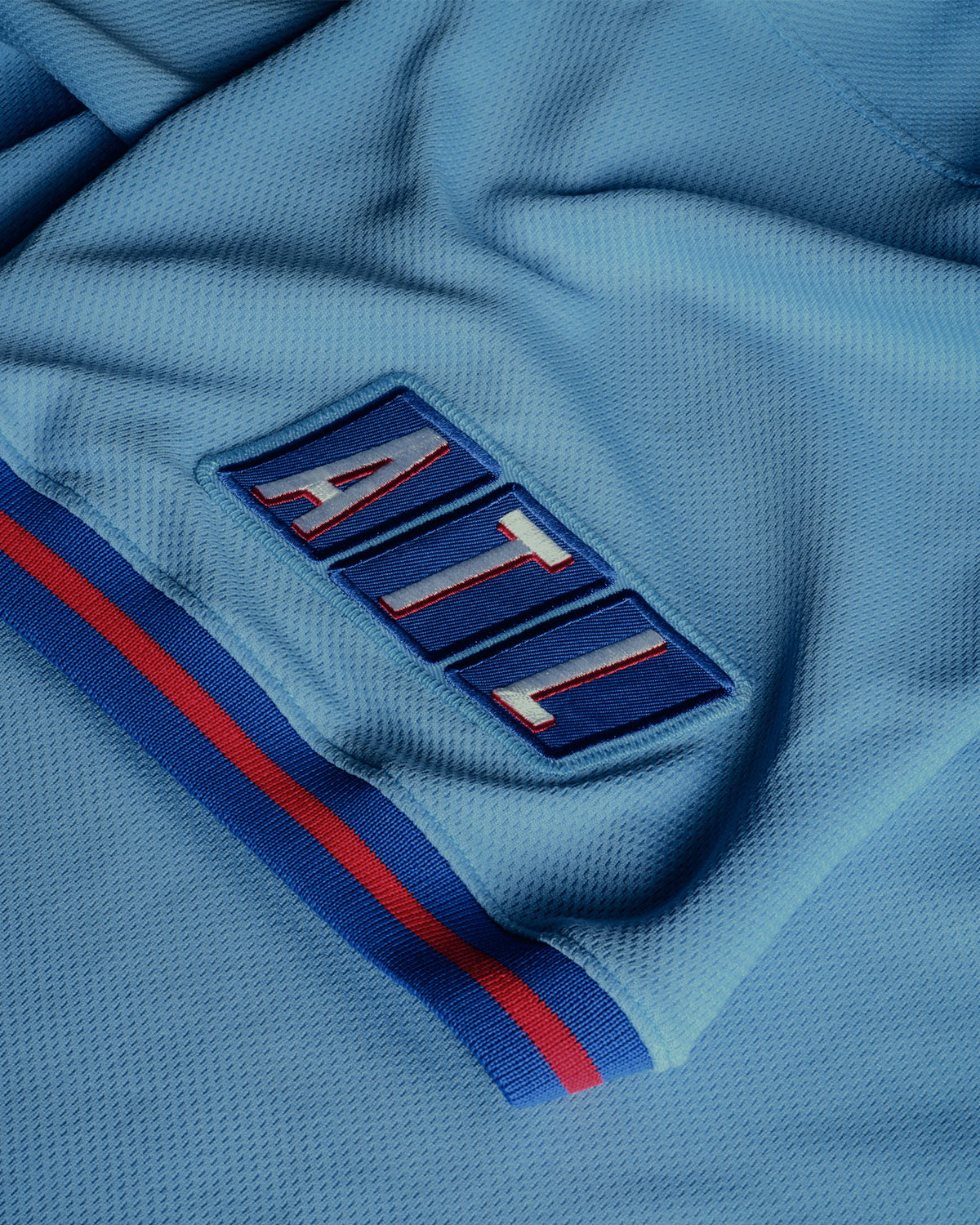 nike-air-max-1-braves-city-connect-azul-retro-4