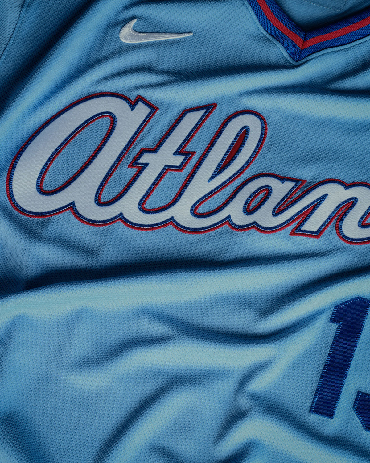 nike-air-max-1-braves-city-connect-azul-retro-6